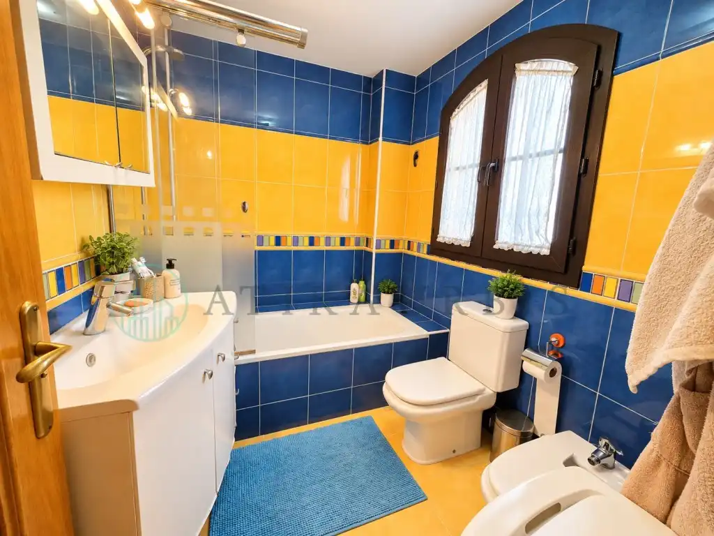 Bathroom of Detached homes for sale in Churriana