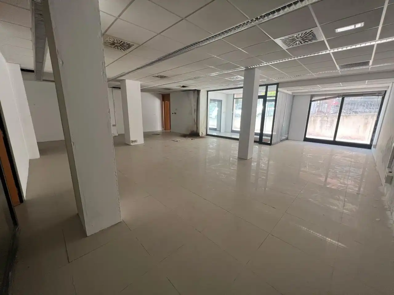 Local comercial en venda a Calle FILADORS, imagen 11