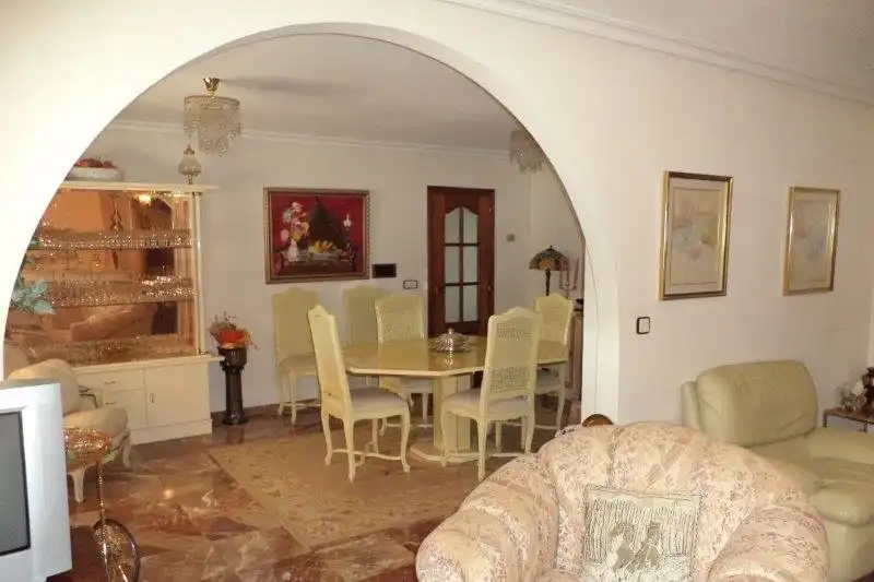 Menjador de Casa o xalet en venda en Mutxamel amb Calefacció, Jardí privat i Terrassa