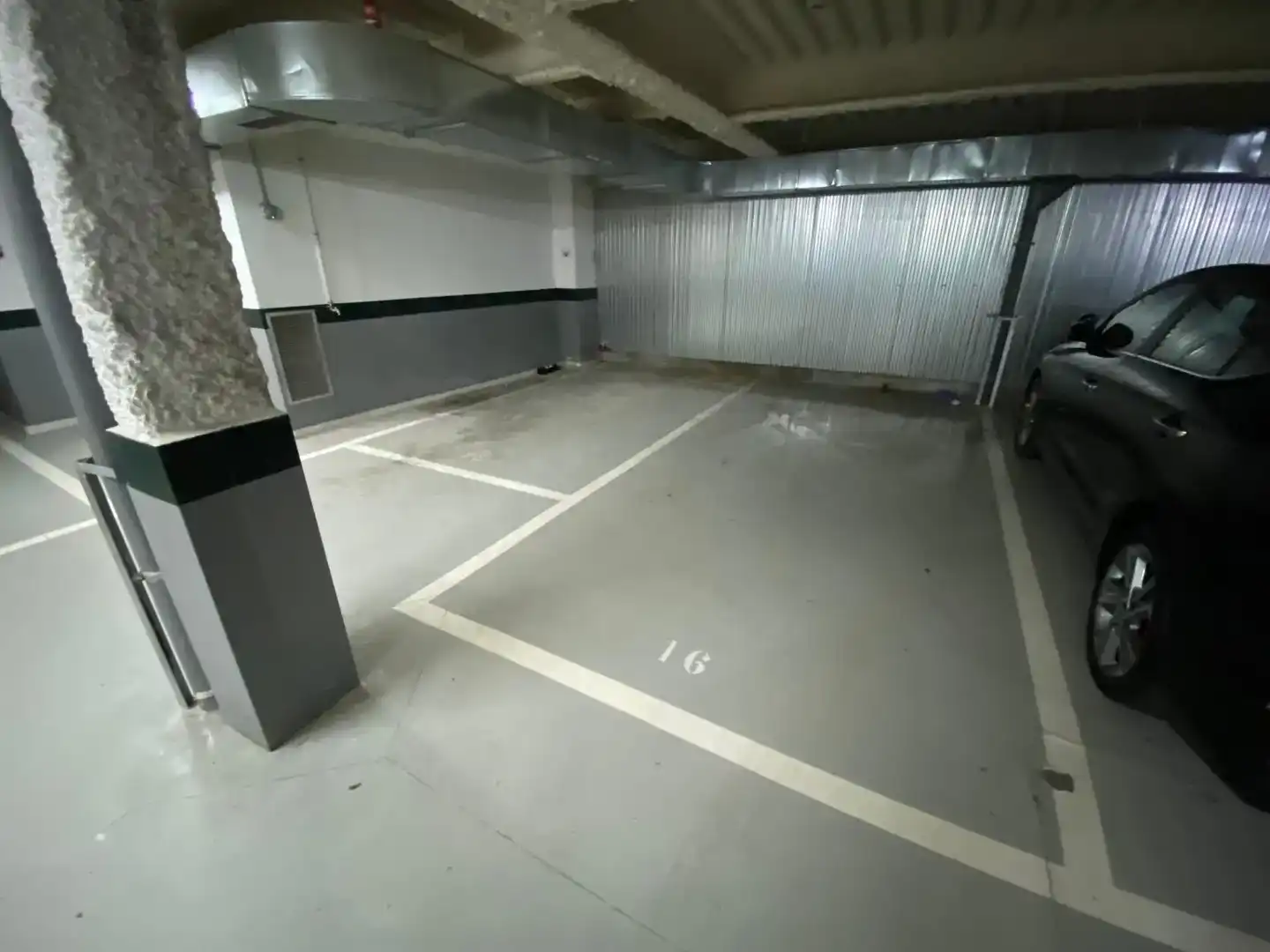Parkplatz von Garage zur Miete in Madrid