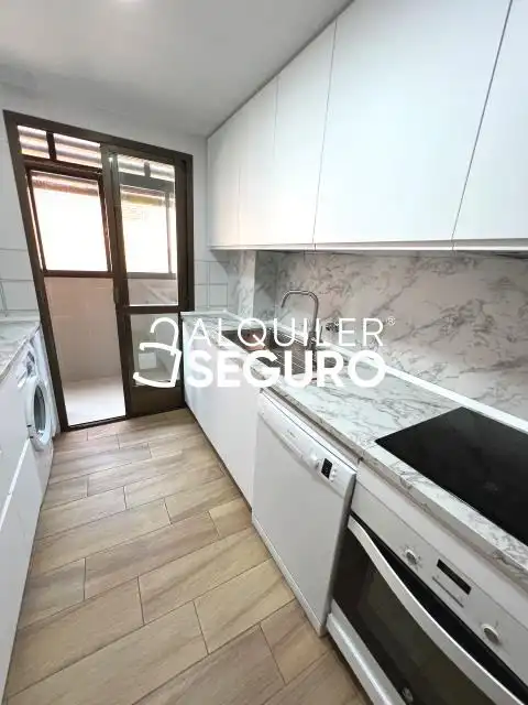 Flat for rent in Yugoslavia , El Carrascal
