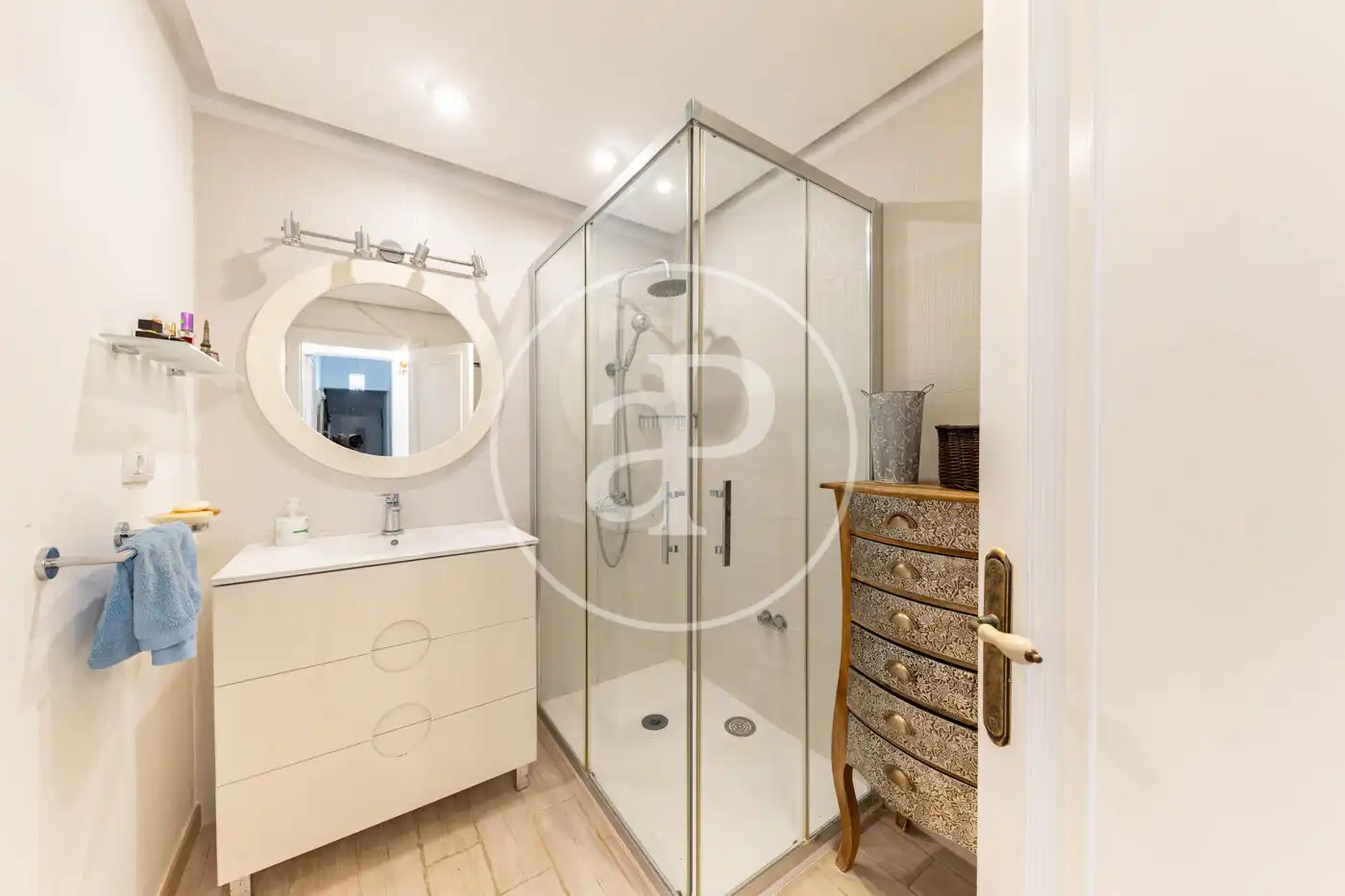 Bathroom of Detached homes for sale in Llucmajor  with Air Conditioner, Private garden and Terrace
