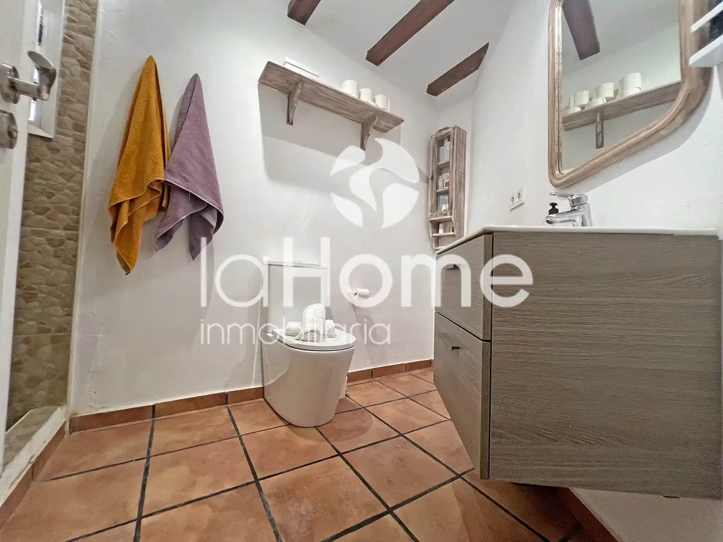 Baño de Casa adosada en venta en Paterna con Aire acondicionado, Terraza y Horno