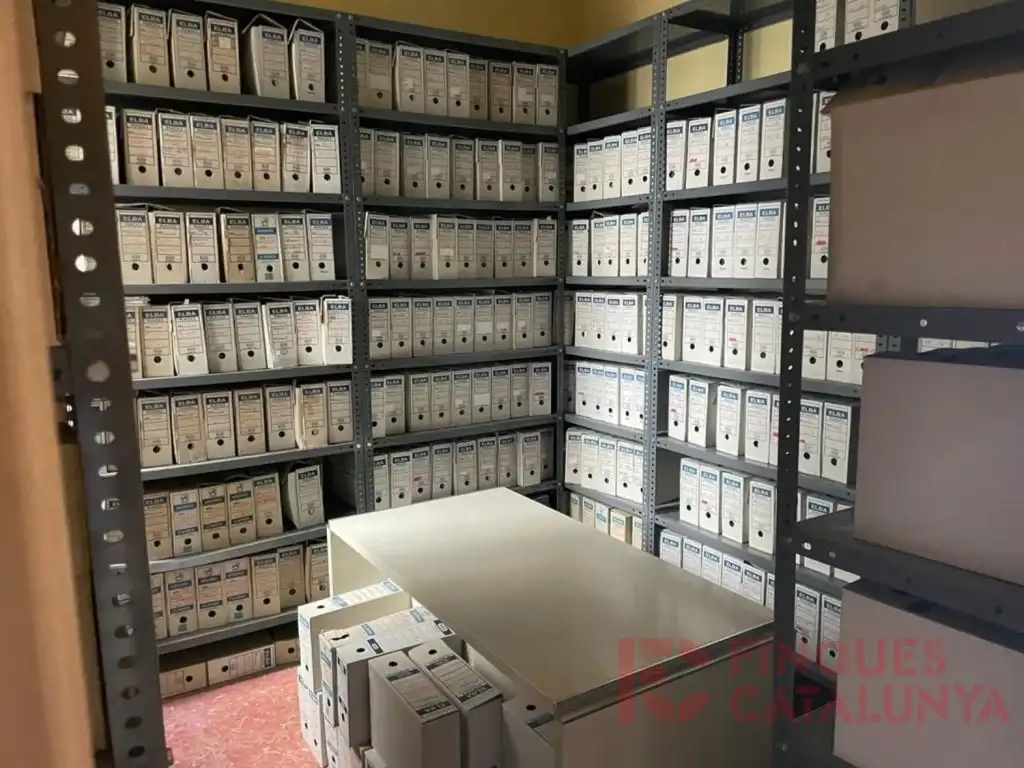 Oficina en venta en Girona