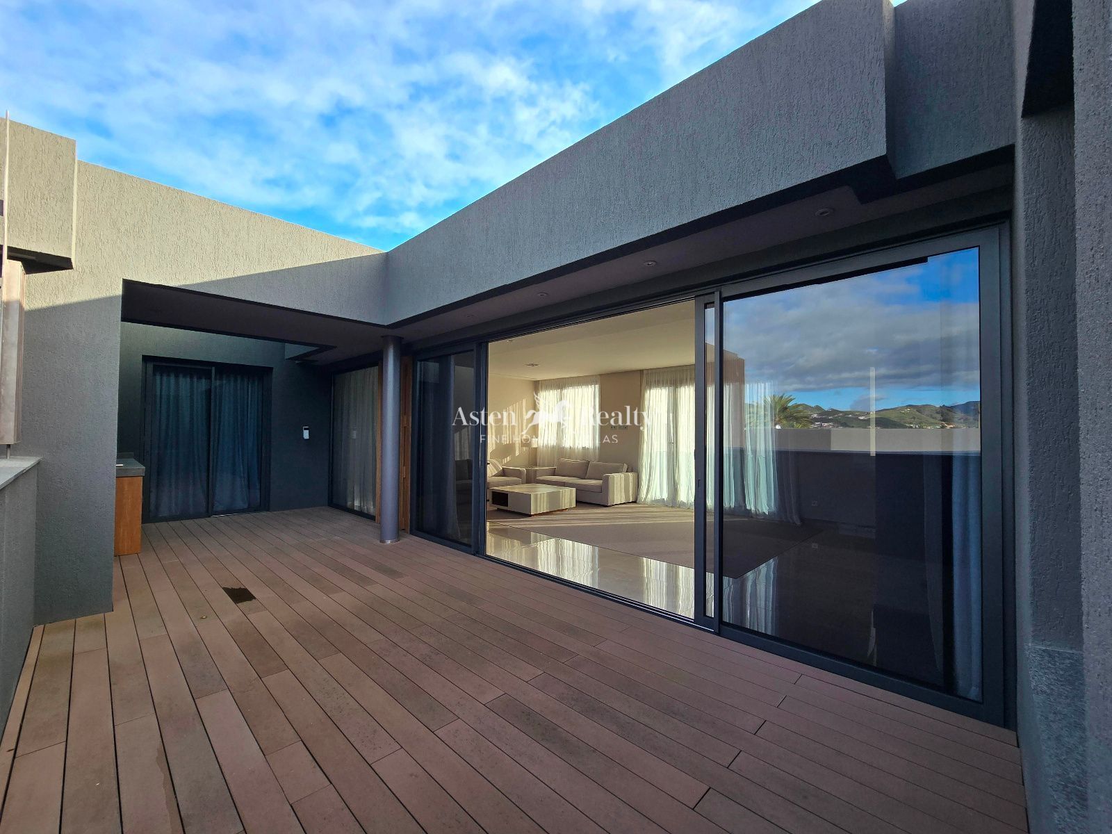 Terrassa de Àtic en venda en San Cristóbal de la Laguna amb Terrassa i Traster