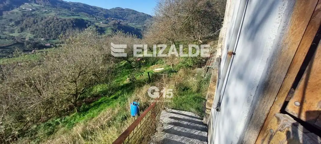 Land for sale in Errezil