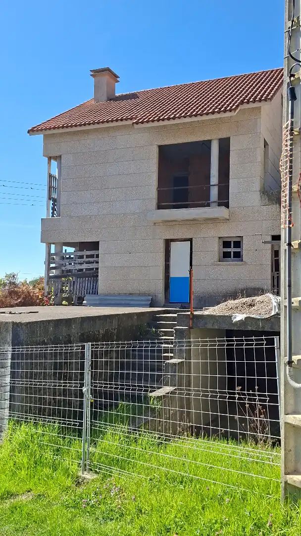 Vista exterior de Casa adosada en venta en Moaña, Pontevedra