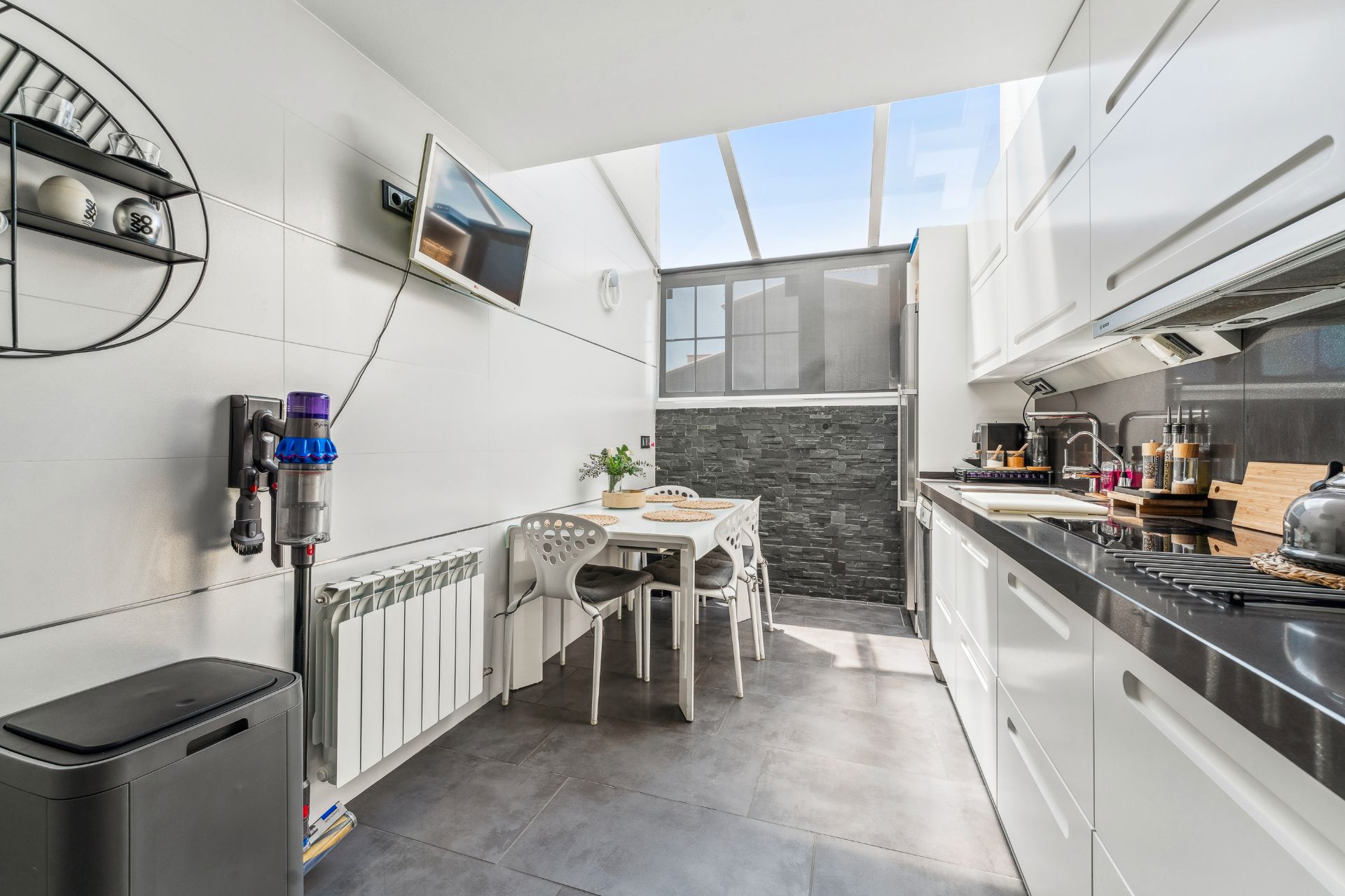 Kitchen of Single-family semi-detached for sale in El Vendrell  with Air Conditioner, Heating and Parquet flooring