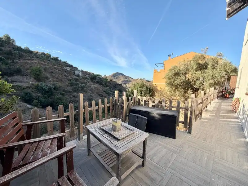 Terrassa de Casa o xalet en venda en Este