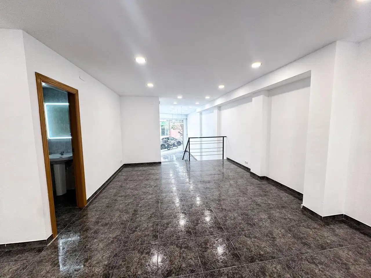 Locale commerciale in vendita a calle de Don Pelayo, imagen 8