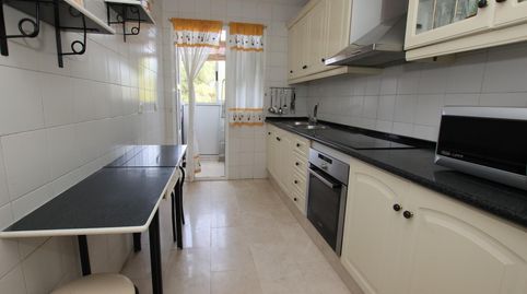 Foto 3 de Piso en venta en Calle Pintor Barjola, La Estación, Badajoz Capital