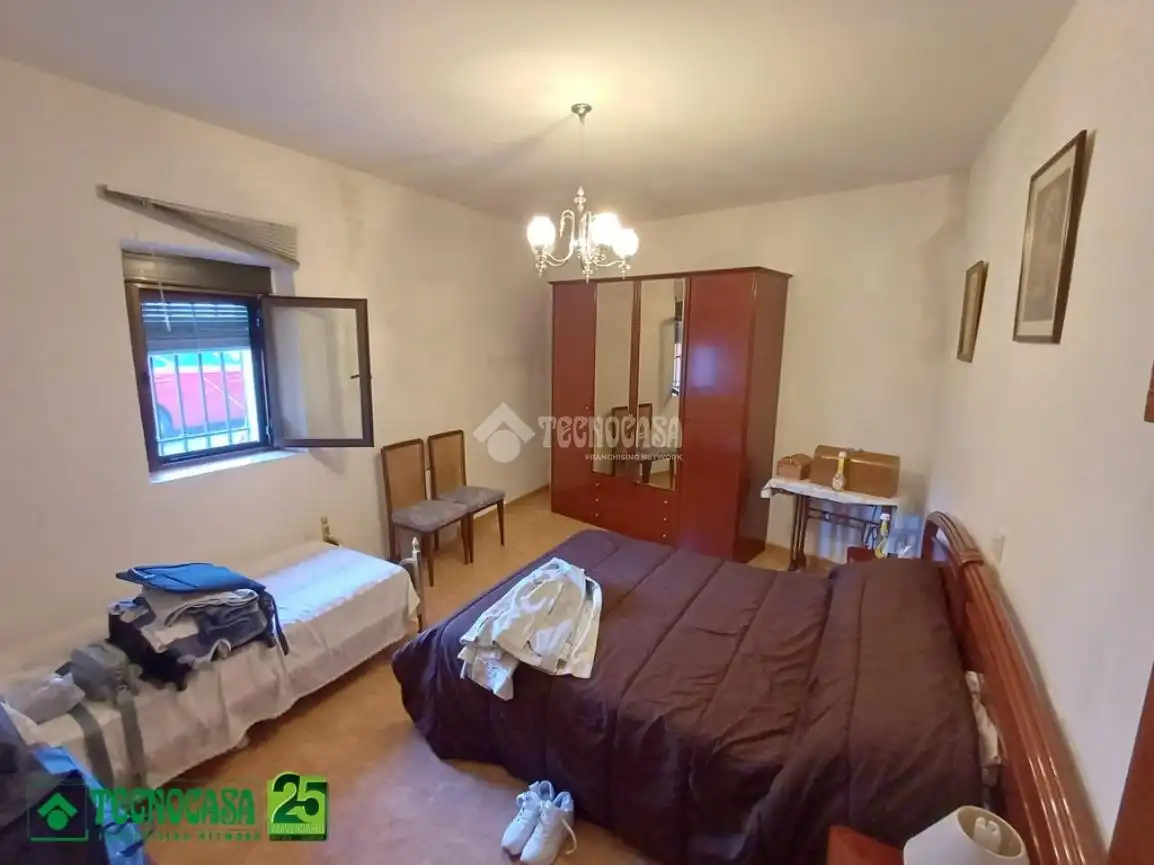 Casa aparellada en venda a C. Orense, imagen 12