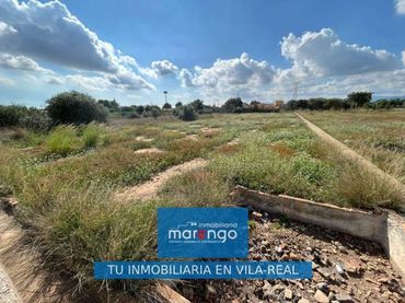 Rustikales Grundstück zum Verkauf in Madrigal