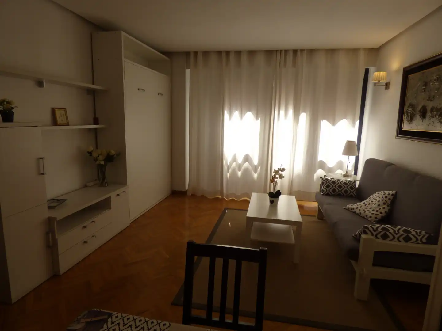 Living room of Flat for rent in Madrid  with Air Conditioner, Heating and Furnished
