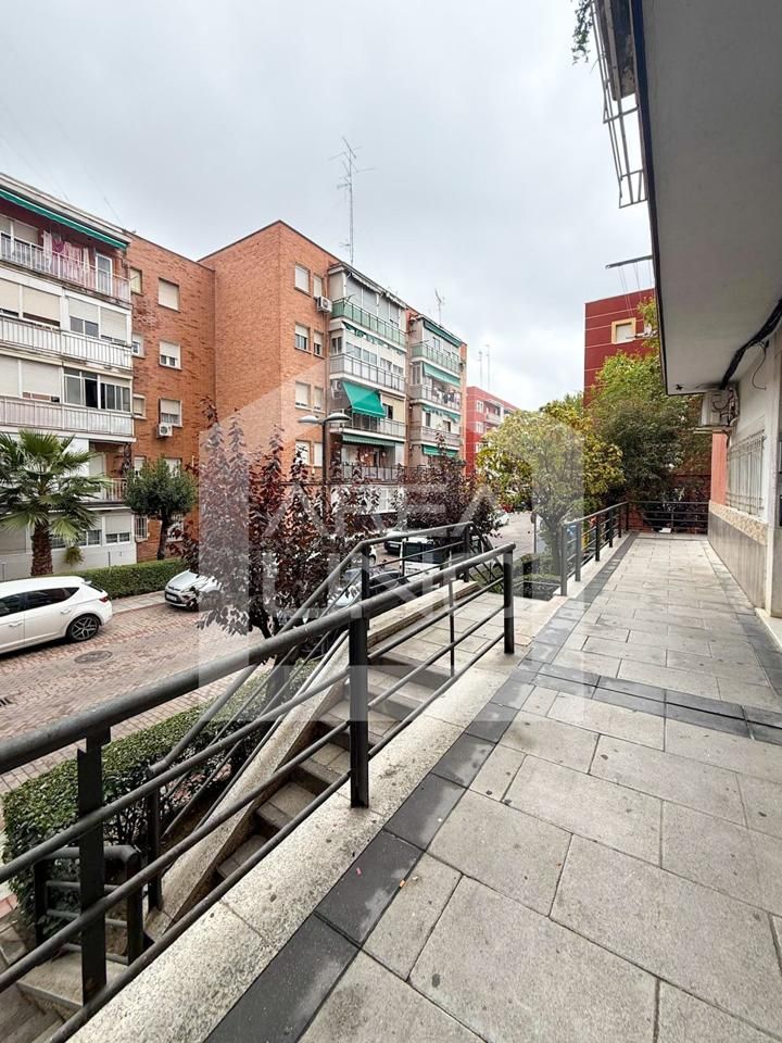 Exterior view of Flat for sale in Alcorcón  with Heating, Parquet flooring and Terrace