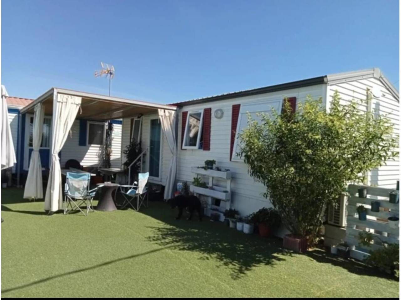 Exterior view of House or chalet to rent in Chiclana de la Frontera  with Private garden