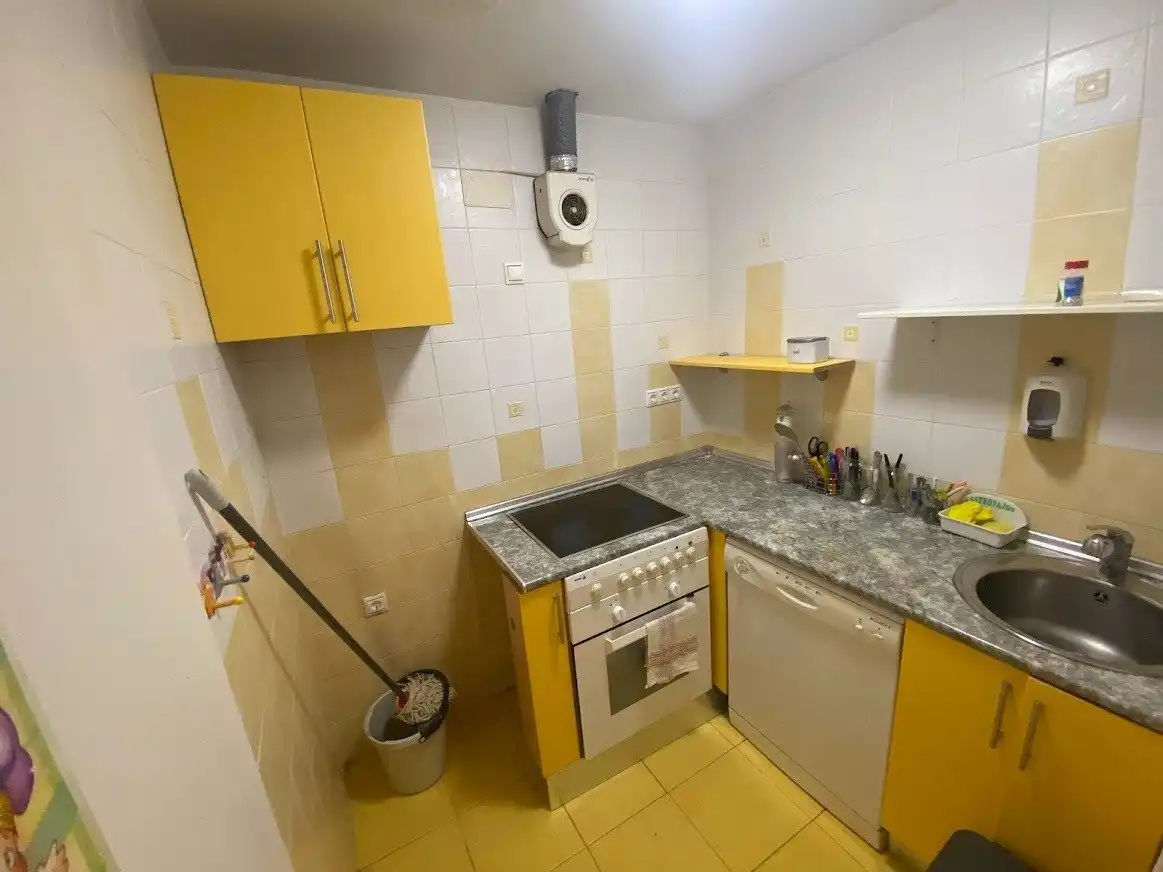 Cuina de Local de lloguer en Valladolid