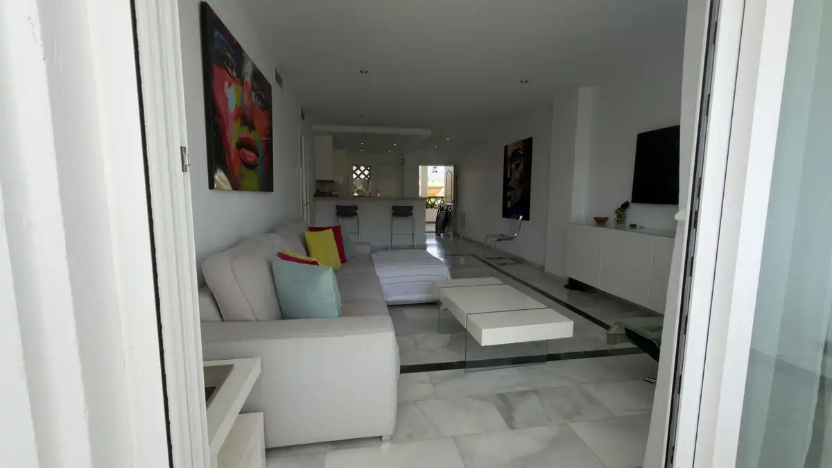 Apartamento con ascensor en venta en Nueva Andalucía, imagen 6