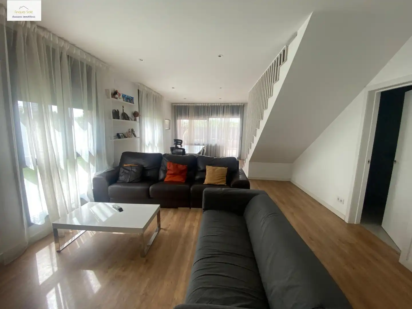 Living room of Houses for sale in La Roca del Vallès  with Air Conditioner, Heating and Private garden