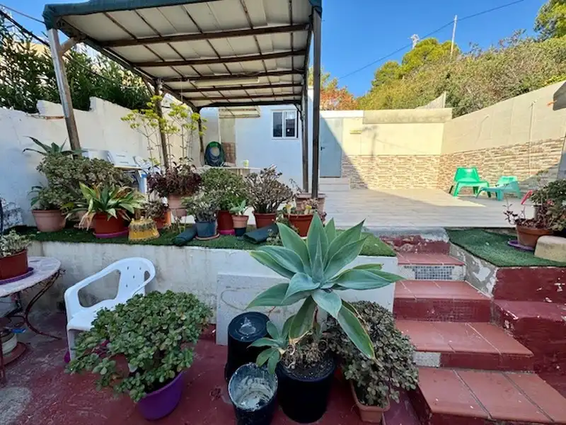 Garten von Erdgeschoss zum Verkauf in Cullera mit Klimaanlage, Heizung und Privatgarten