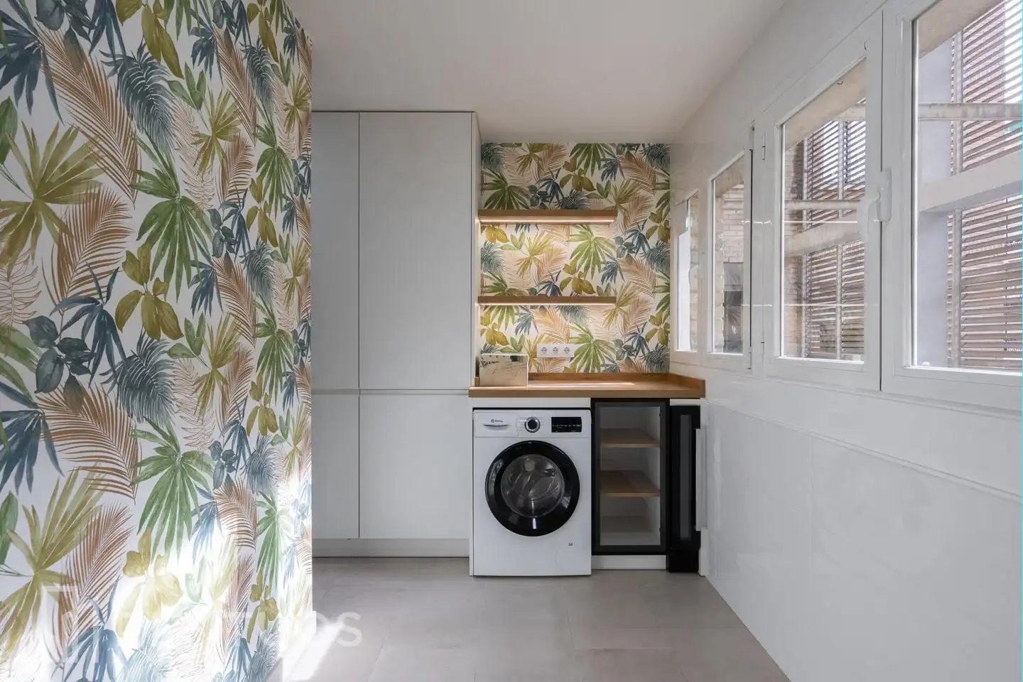 Wohnung zur Miete in Calle del Poeta Esteban de Villegas, Jerónimos