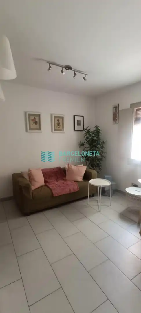 Habitación de Piso de alquiler en Barcelona con Terraza y Amueblado
