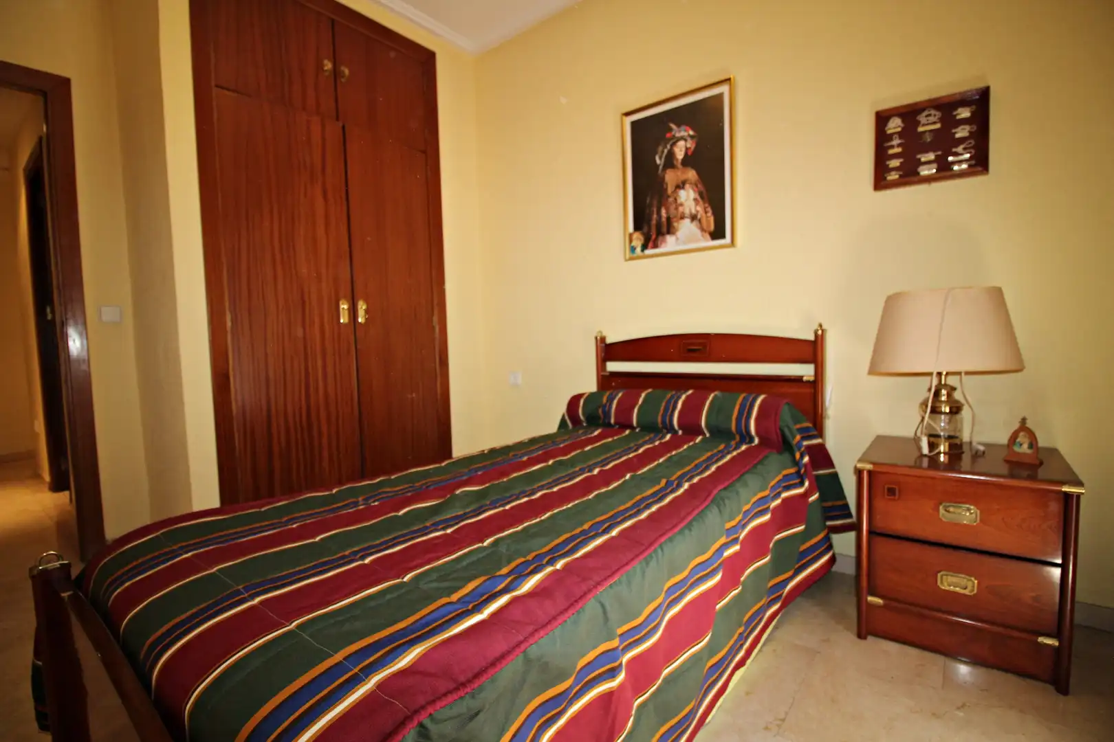 Habitación de Piso en venta en Huelva con Amueblado y Balcón