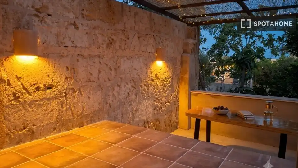 Terraza de Piso para compartir en  Palma de Mallorca con Aire acondicionado, Calefacción y Amueblado