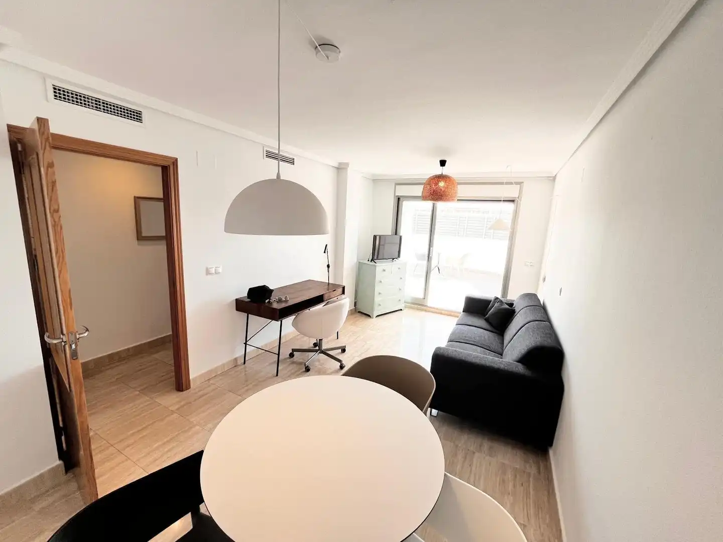 Living room of Ground floor for rent in L'Alfàs del Pi  with Air Conditioner, Heating and Terrace