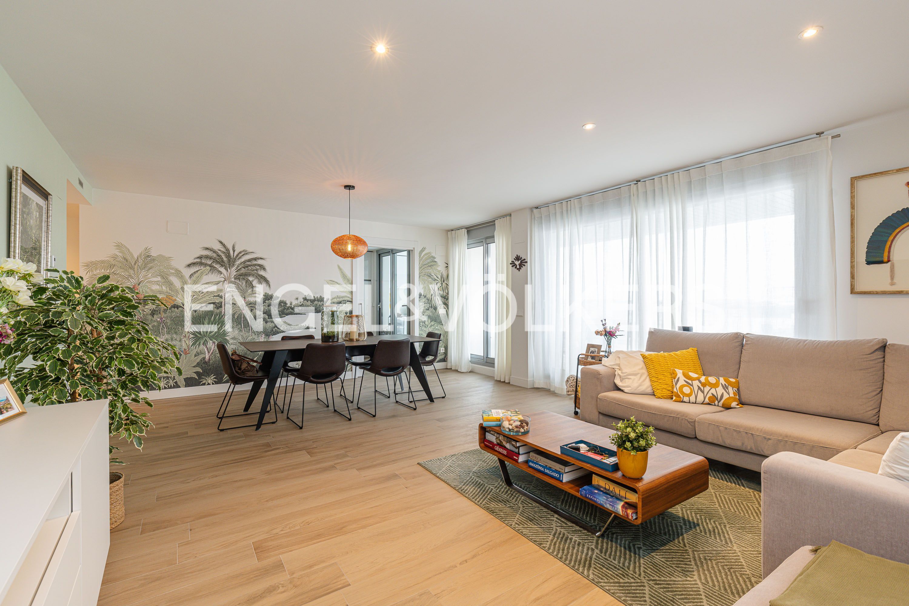 Living room of Attic for sale in Boadilla del Monte  with Heating, Terrace and Storage room