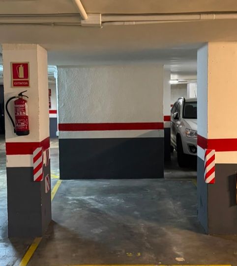 Foto 2 de Garaje de alquiler en Carrer Numància, 137, Barri de les Corts, Barcelona Capital