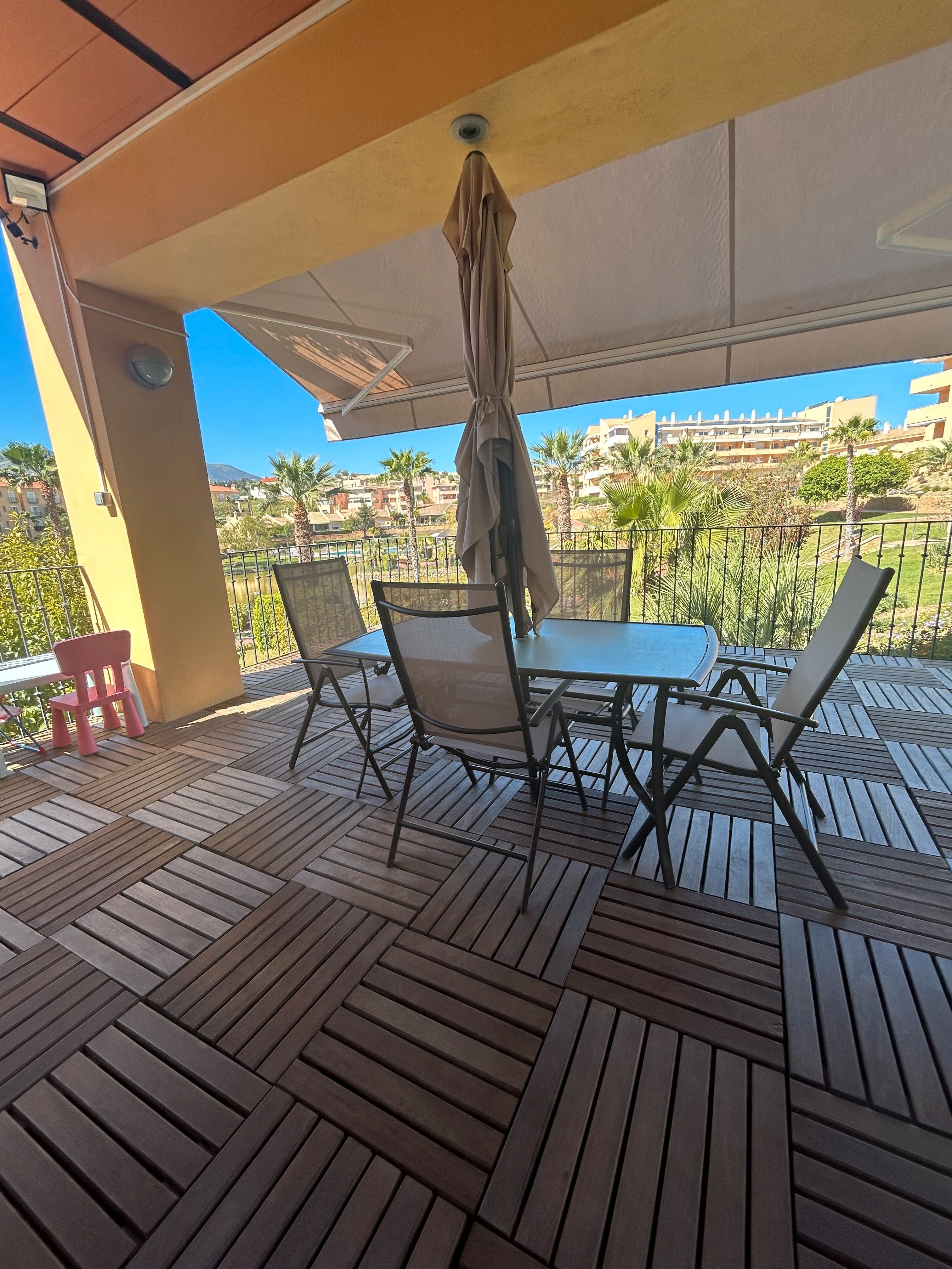 Terrassa de Pis en venda en Alhaurín de la Torre amb Aire condicionat, Terrassa i Moblat