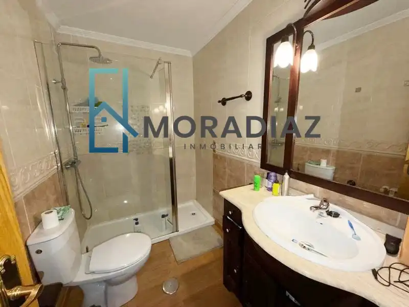 Baño de Casa adosada en venta en Don Benito con Aire acondicionado, Calefacción y Parquet