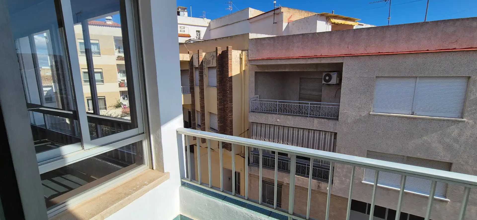 Terrassa de Casa o xalet en venda en Bellreguard amb Aire condicionat, Calefacció i Jardí privat