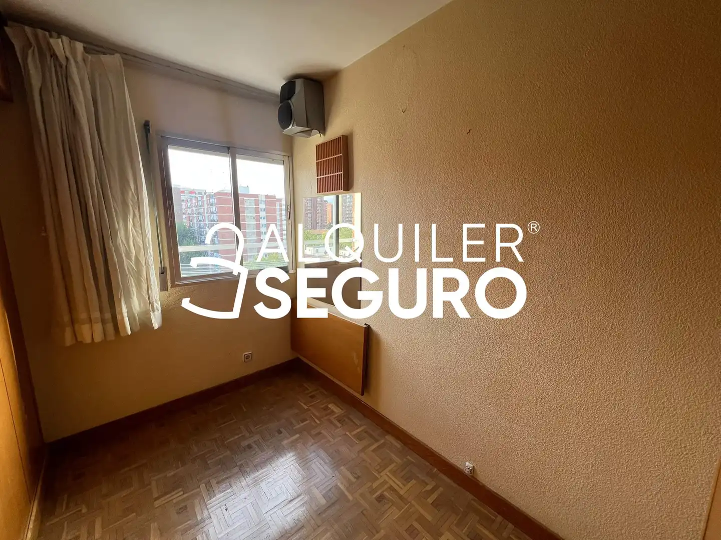 Habitación de Piso de alquiler en Fuencarral - El Pardo