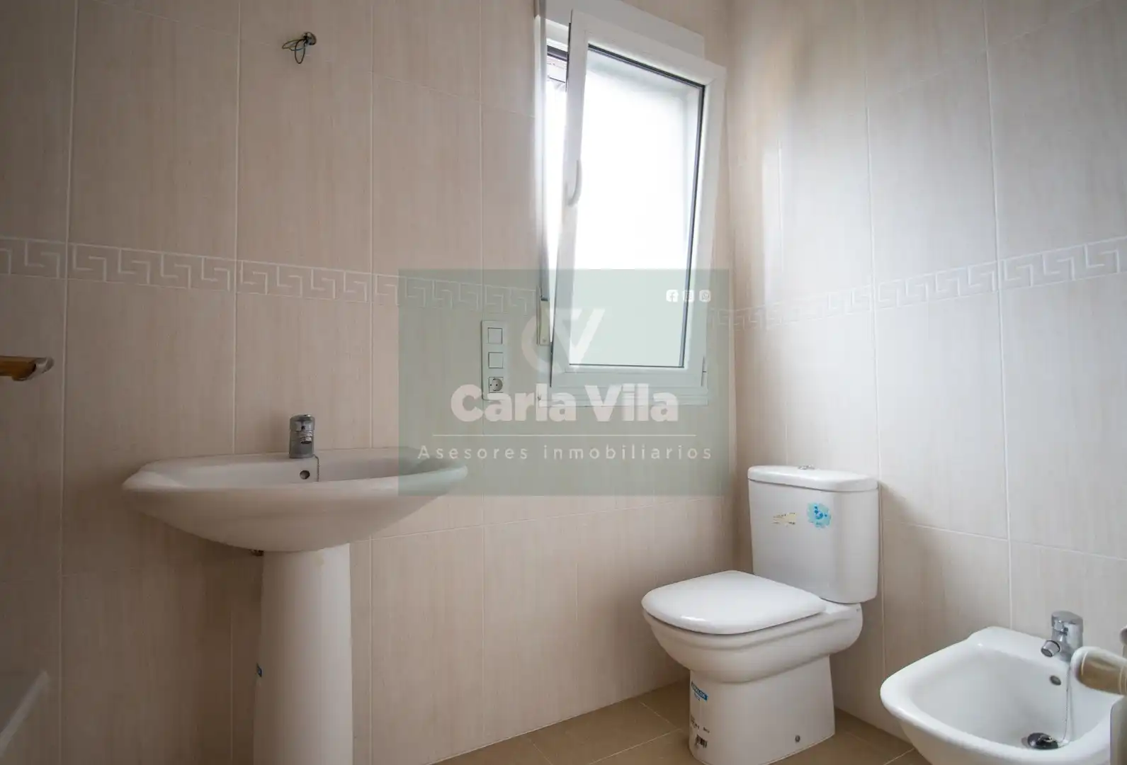 Baño de Dúplex en venta en Lugo con Calefacción, Parquet y Terraza