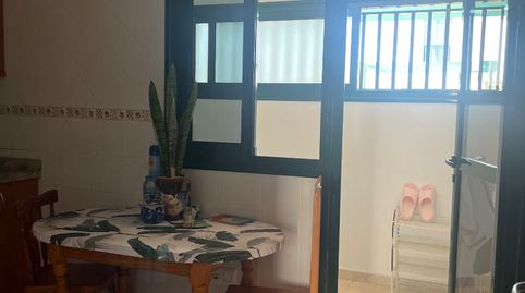 Foto 5 de Casa adosada en venta en Playa Blanca, Yaiza