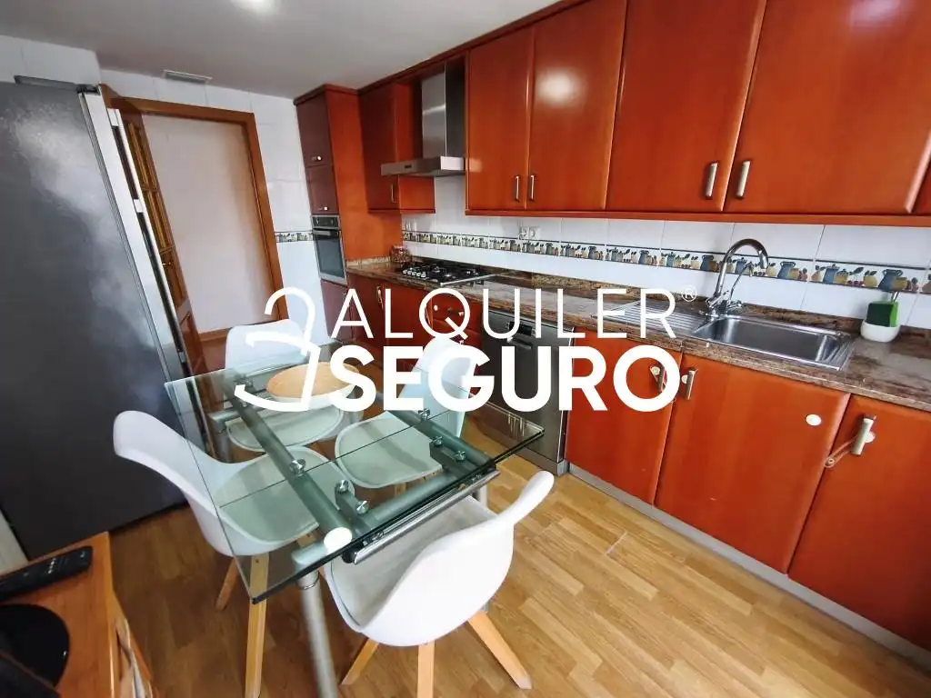 Kitchen of Flat for rent in Alicante / Alacant  with Air Conditioner, Heating and Terrace