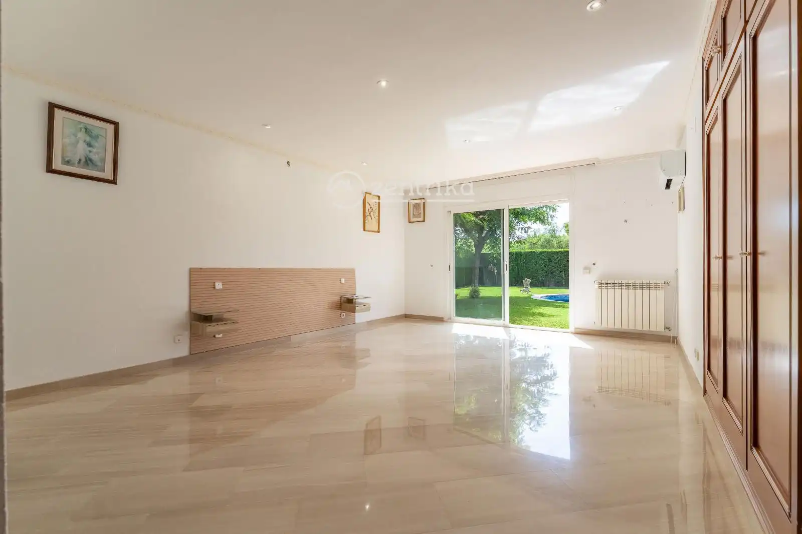 Living room of Houses for sale in Cambrils  with Air Conditioner, Heating and Storage room