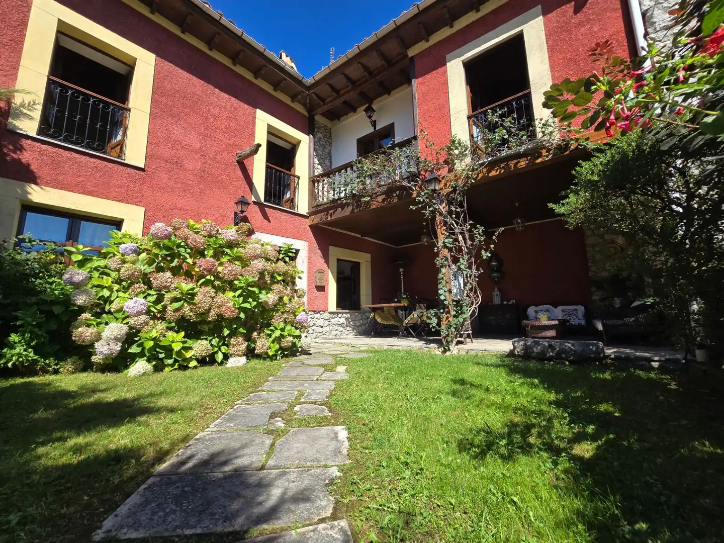 Casa amb jardí en venda a Posada - Barro, imagen 3