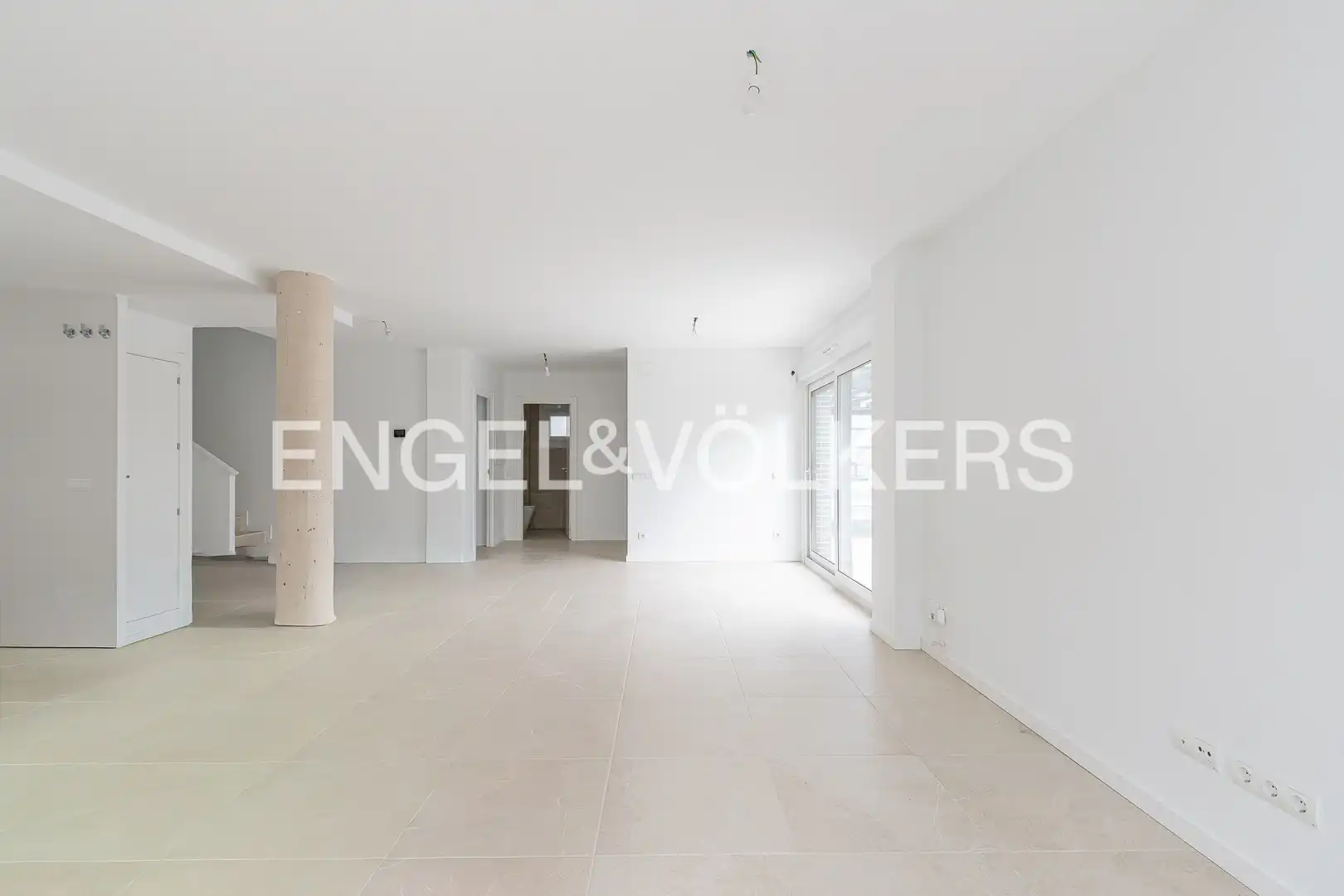 Sala de estar de Casa o chalet de alquiler en Moralzarzal con Aire acondicionado, Calefacción y Jardín privado