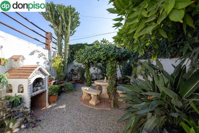 Casa-chalet en Venta en Calle HURGONEROS (HUR), 4 en Rubite