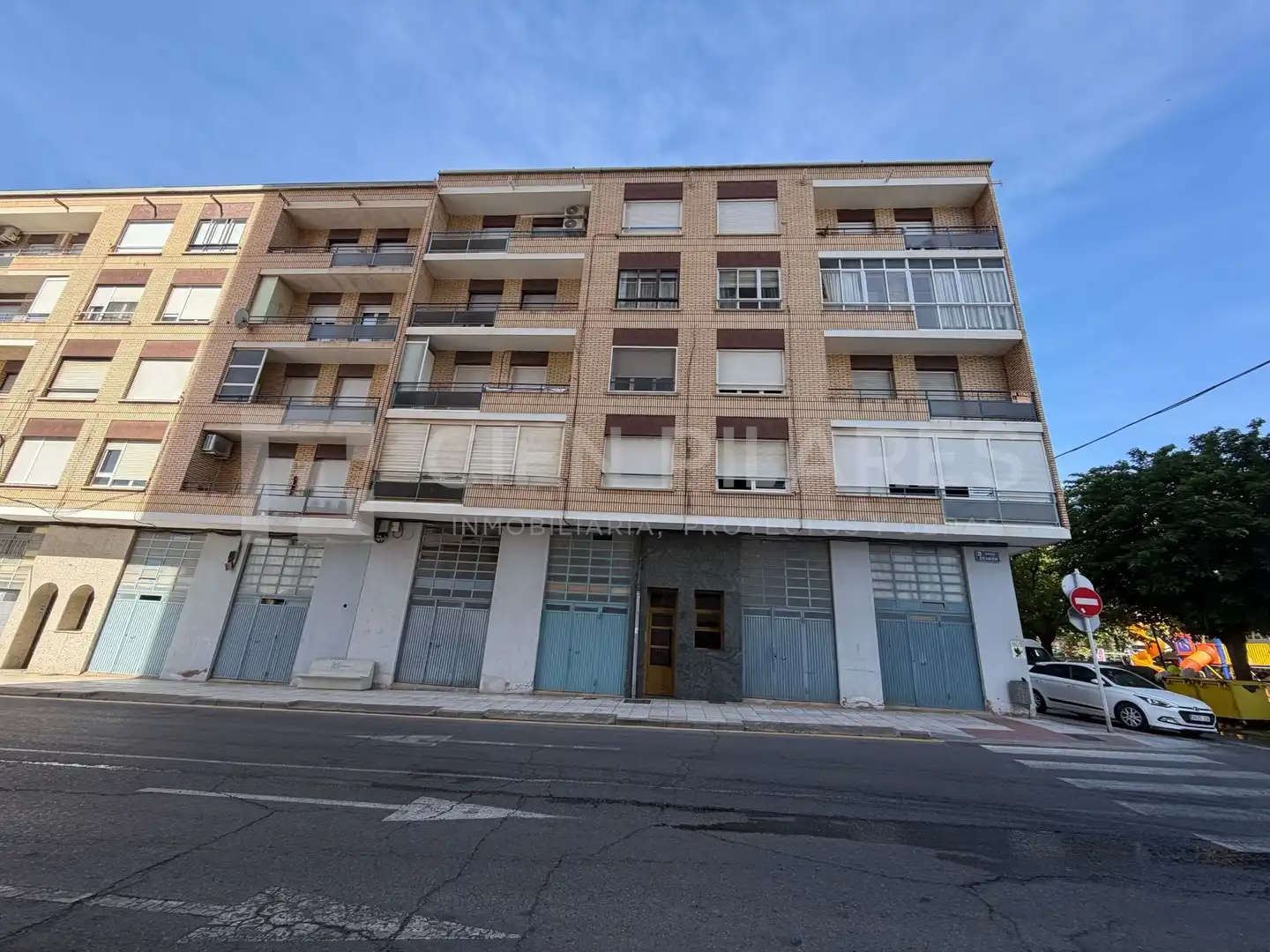 Vista exterior de Piso en venta en Arnedo