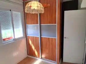 Dormitori de Pis en venda en Sevilla amb Aire condicionat, Parquet i Moblat