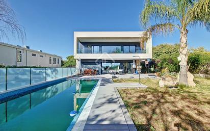Swimming pool of House or chalet for sale in Morella  with Air Conditioner, Heating and Private garden
