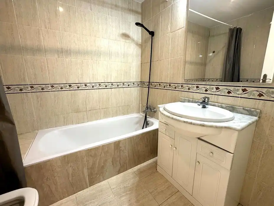 Baño de Apartamento en venta en Altea con Aire acondicionado, Calefacción y Terraza