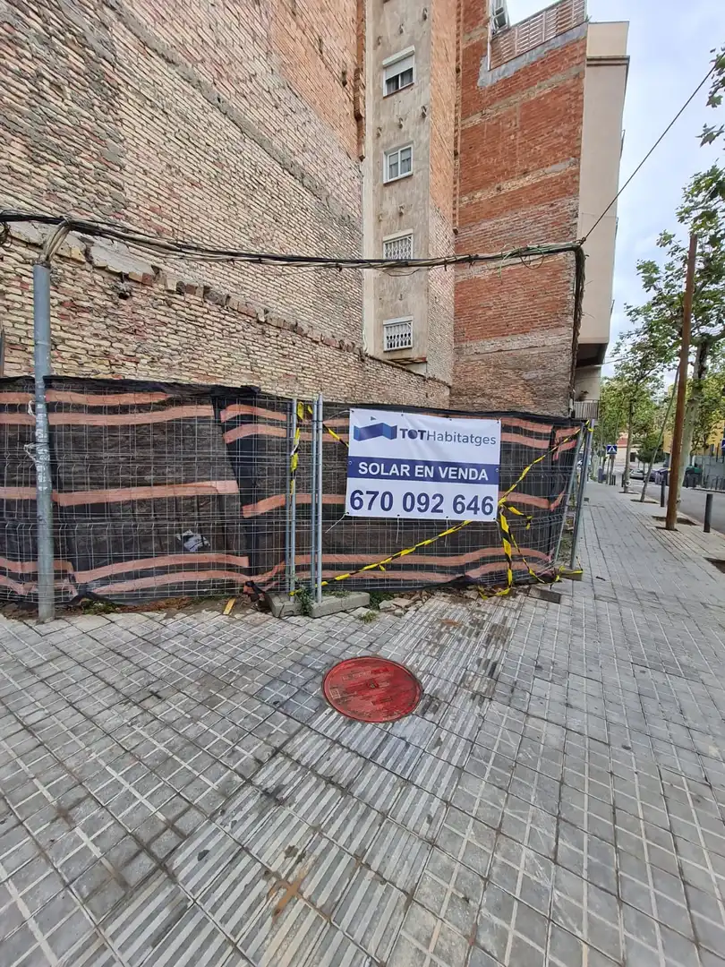 Residencial en venda a Carrer del Pedraforca, 18, La Florida