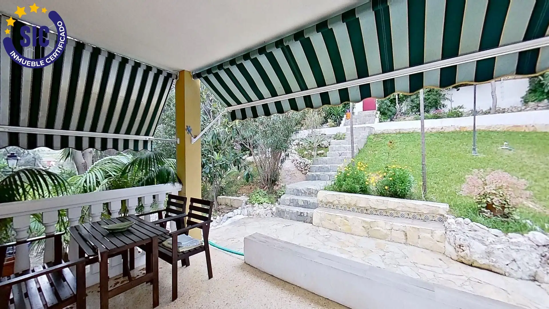 Terrassa de Casa o xalet en venda en Chiva amb Jardí privat, Terrassa i Traster