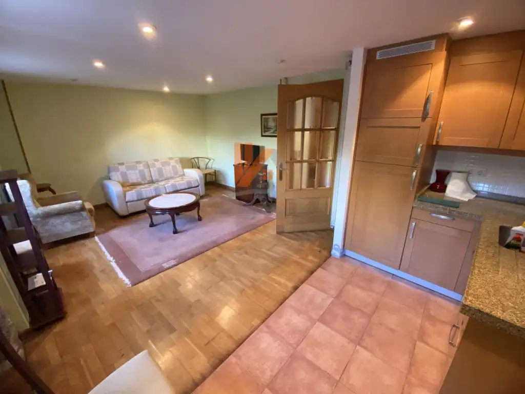 Casa o chalet de alquiler en Santiago de Compostela  con Amueblado