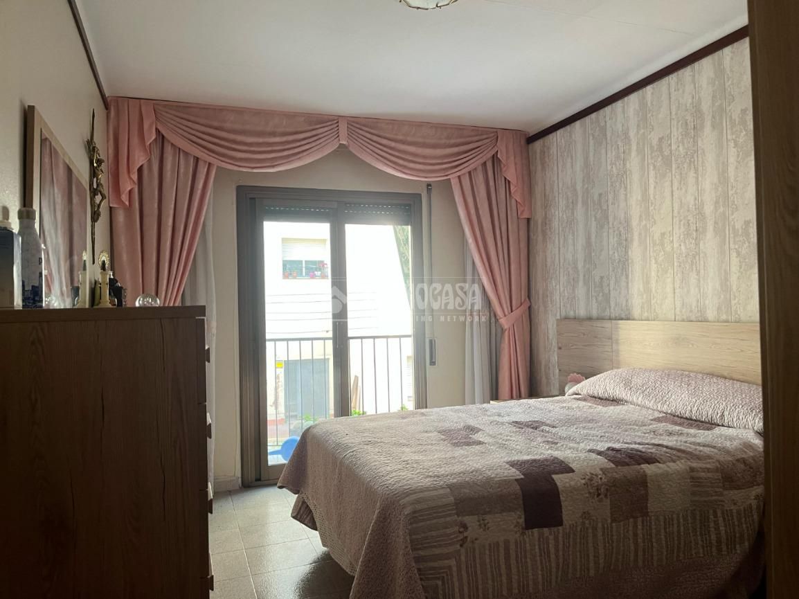 Bedroom of Flat for sale in  Barcelona Capital  with Balcony